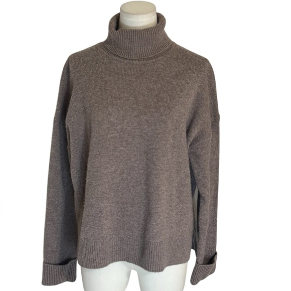 NORDSTROM Cashmere Wool Blend Taupe Turtleneck Sweater Soft Casual Size L M Work - Picture 2 of 8